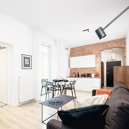 Apartment Pamiatkowa 11, 2 Rooms, Self Check In 24h *