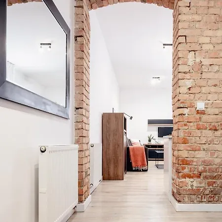 Apartment Pamiatkowa 11, 2 Rooms, Self Check In 24h *