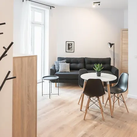 Apartment Pamiatkowa 11, 2 Rooms, Self Check In 24h *