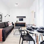 Pamiatkowa 11, 2 Rooms, Self Check In 24h *