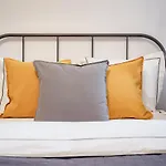 Pamiatkowa 11, 2 Rooms, Self Check In 24h