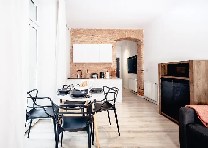 Apartment Pamiatkowa 11, 2 Rooms, Self Check In 24h