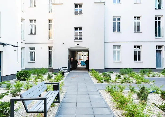 Apartment Pamiatkowa 11, 2 Rooms, Self Check In 24h Poznan