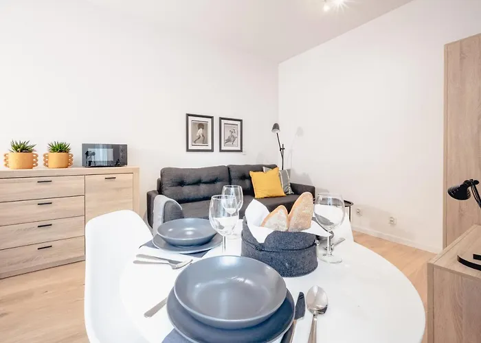 Apartment Pamiatkowa 11, 2 Rooms, Self Check In 24h