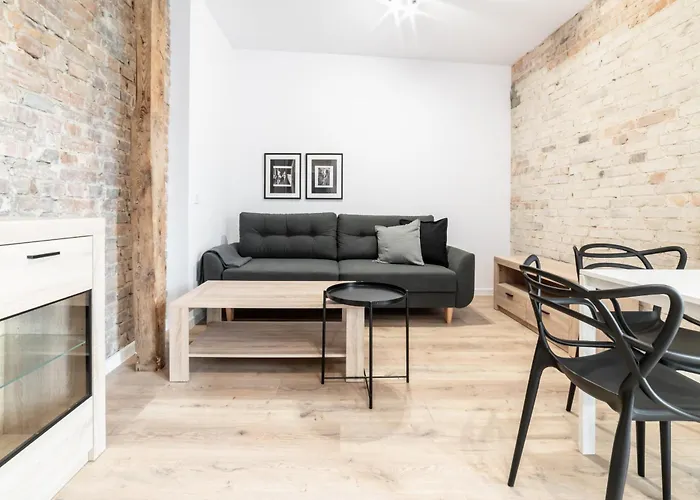 Pamiatkowa 11, 2 Rooms, Self Check In 24h *